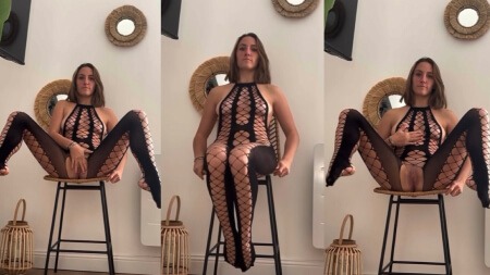 Mini-Cams Leak Nude Sextape 1